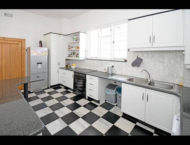 2 BEDROOM APARTMENT FOR SALE IN KILLARNEY